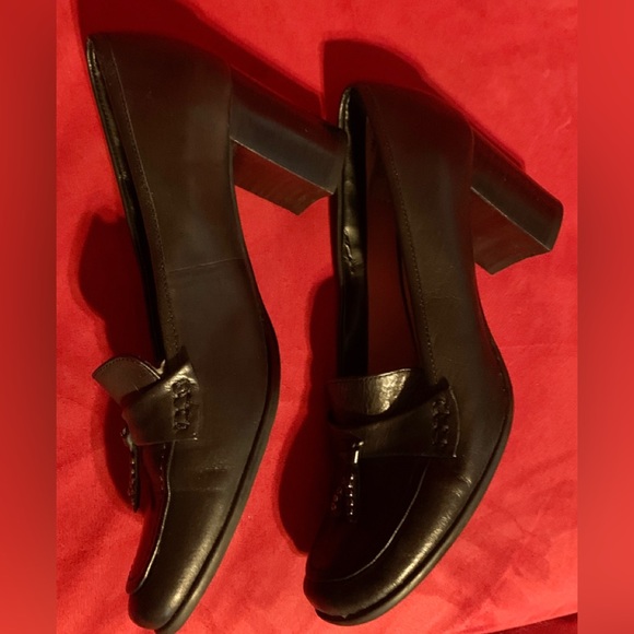 Maripe Leather 2”Heels with Tassels - Picture 3 of 6